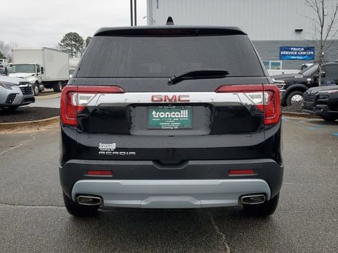 Used 2022 GMC Acadia SLE image 5