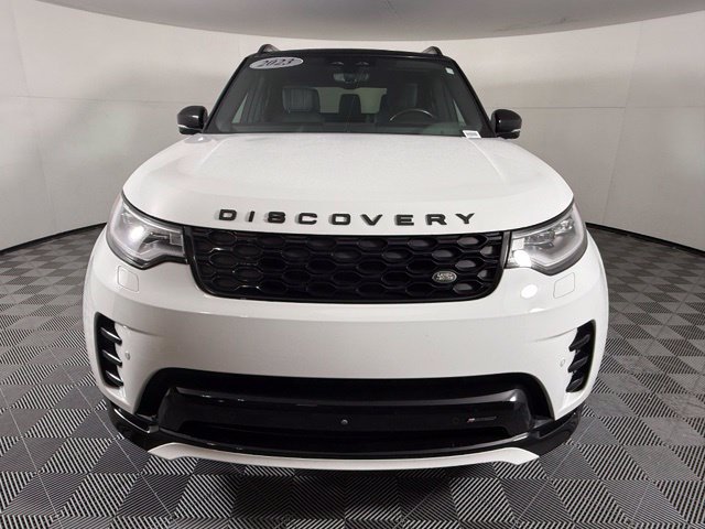 Used 2023 Land Rover Discovery S R-Dynamic AWD/4WD image 10