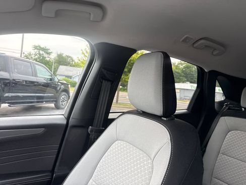 Used 2024 Ford Escape Active AWD/4WD image 40