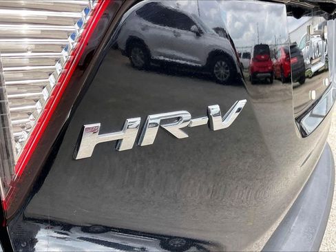 Used 2022 Honda HR-V EX image 21