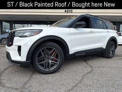 Used 2025 Ford Explorer ST