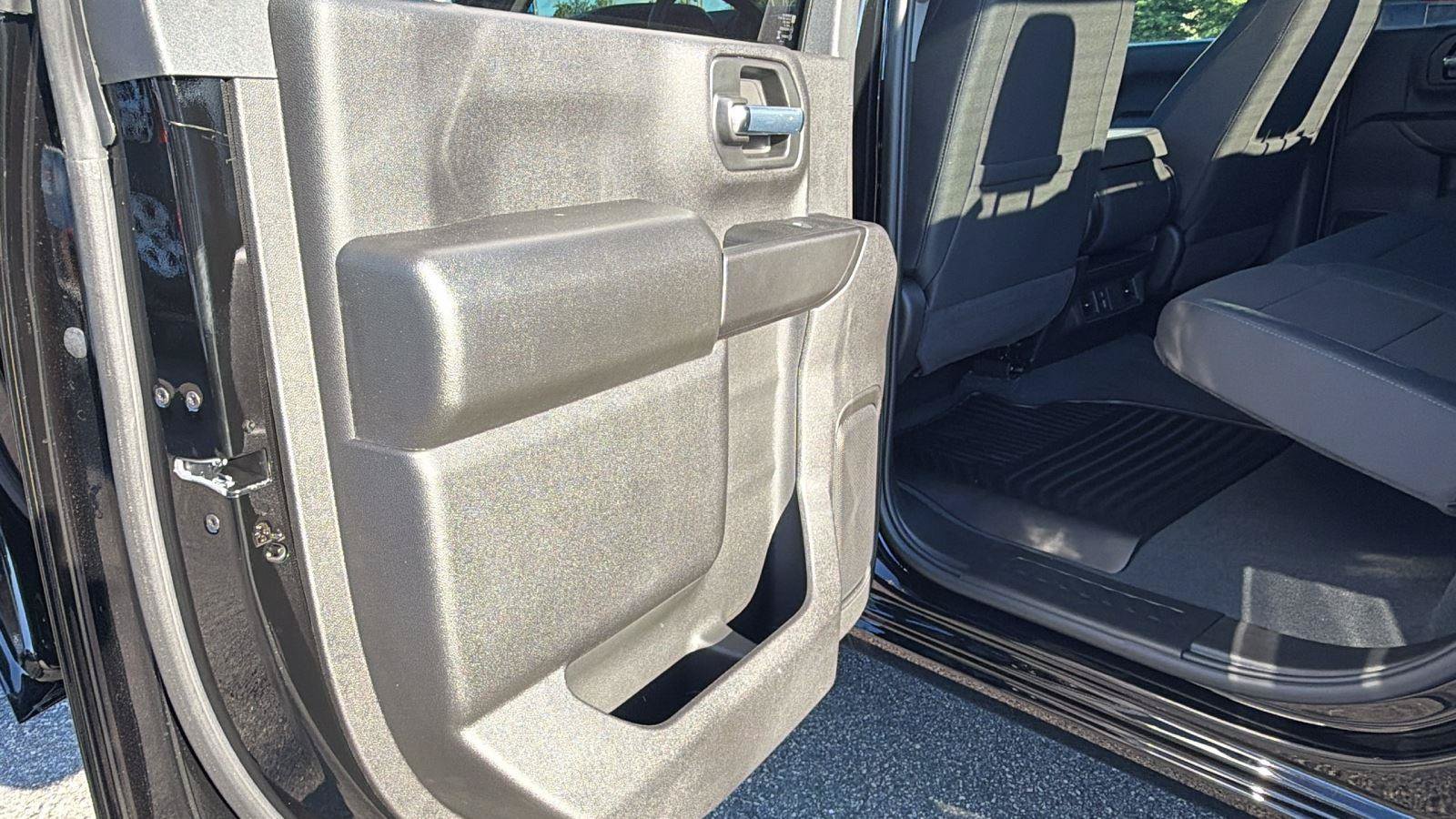 New 2026 Chevrolet Silverado 2500 Custom w/ Custom Value Package AWD/4WD image 19