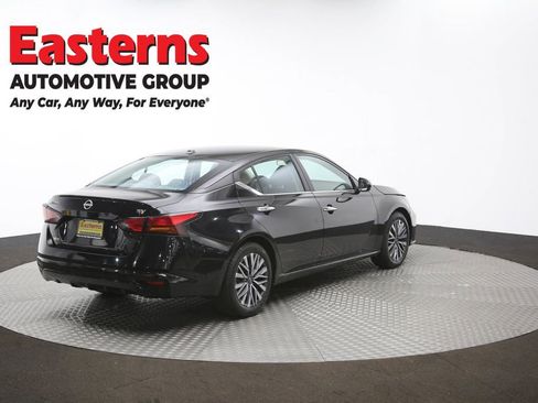 Used 2023 Nissan Altima 2.5 SV image 40