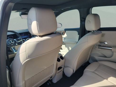 Certified 2026 Mercedes-Benz GLA 250 image 6