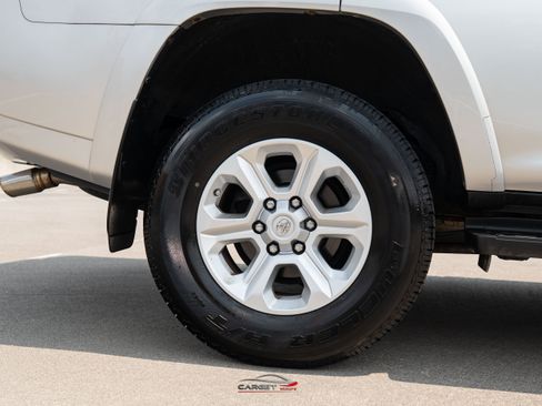 Used 2016 Toyota 4Runner SR5 Premium AWD/4WD image 11
