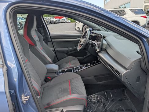 Used 2025 Volkswagen GTI SE FWD image 11