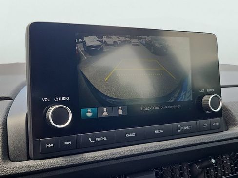 Used 2024 Honda CR-V LX image 15