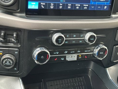 Used 2024 Ford F150 XLT w/ Equipment Group 302A MID image 23