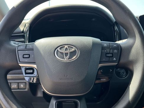 Used 2025 Toyota Camry LE FWD image 29