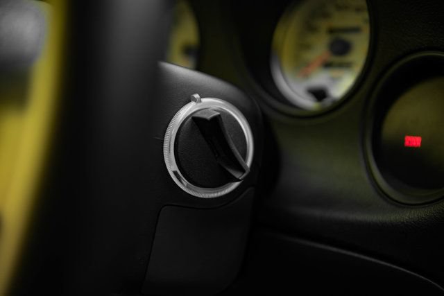 Used 2002 Dodge Viper GTS RWD image 35