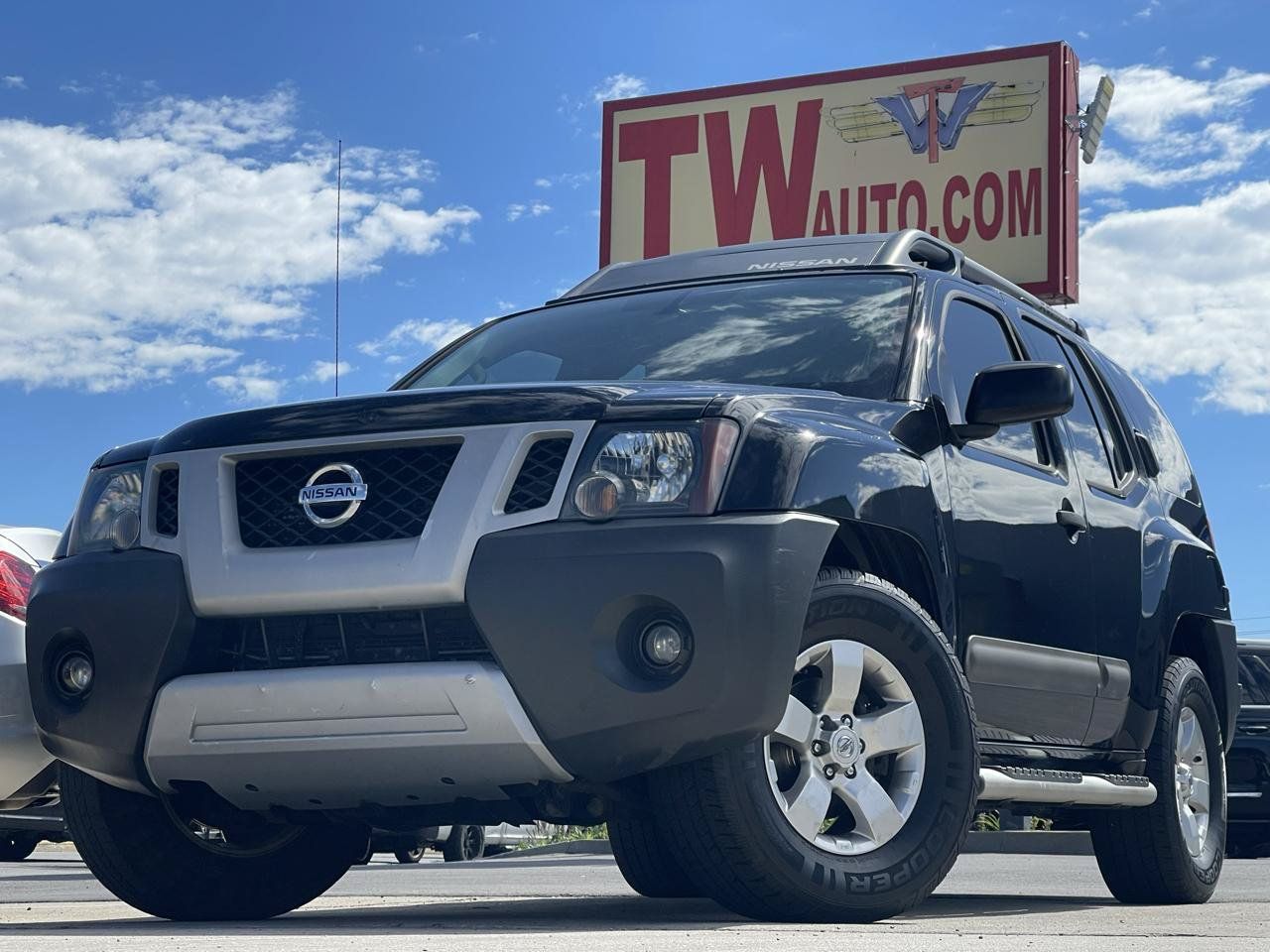 Used 2013 Nissan Xterra S w/ Value Package RWD image 1