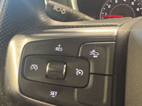 Used 2021 Chevrolet Blazer LT FWD image 26