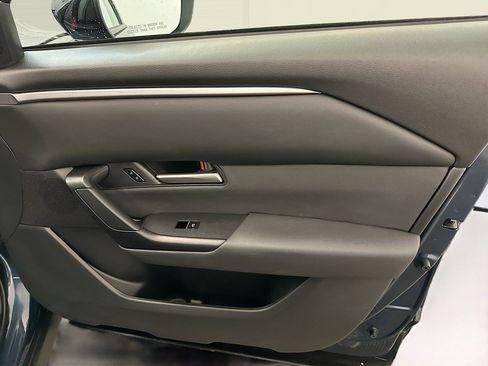 Used 2025 MAZDA CX-50 AWD 2.5 S w/ Premium Package image 35