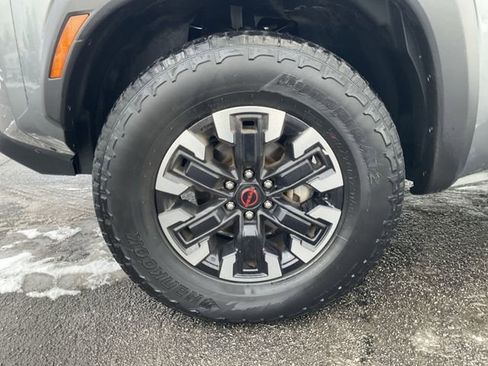 Used 2024 Nissan Frontier PRO-4X image 8