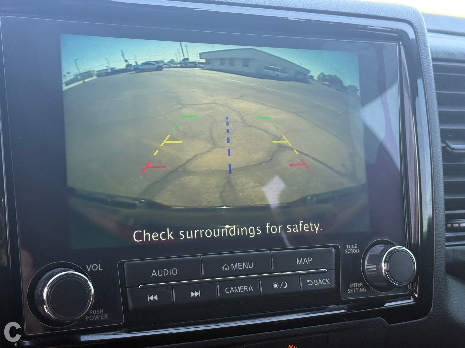 Used 2022 Nissan Frontier Pro-X RWD image 24