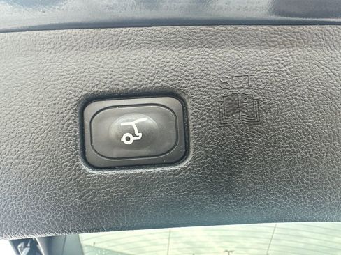 Used 2024 Ford Edge ST-Line image 35