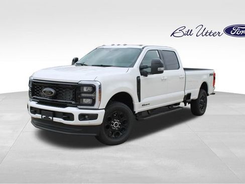 New 2026 Ford F350 Lariat w/ Black Appearance Package AWD/4WD image 1