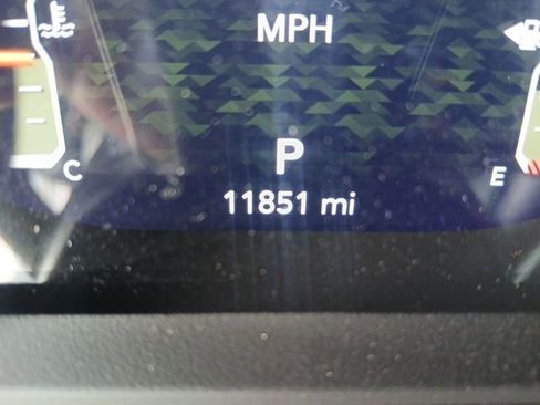 Used 2024 Jeep Wrangler Sport S image 49