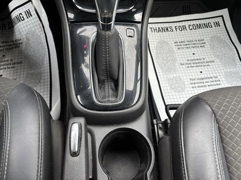 Used 2019 Buick Encore Sport Touring image 16