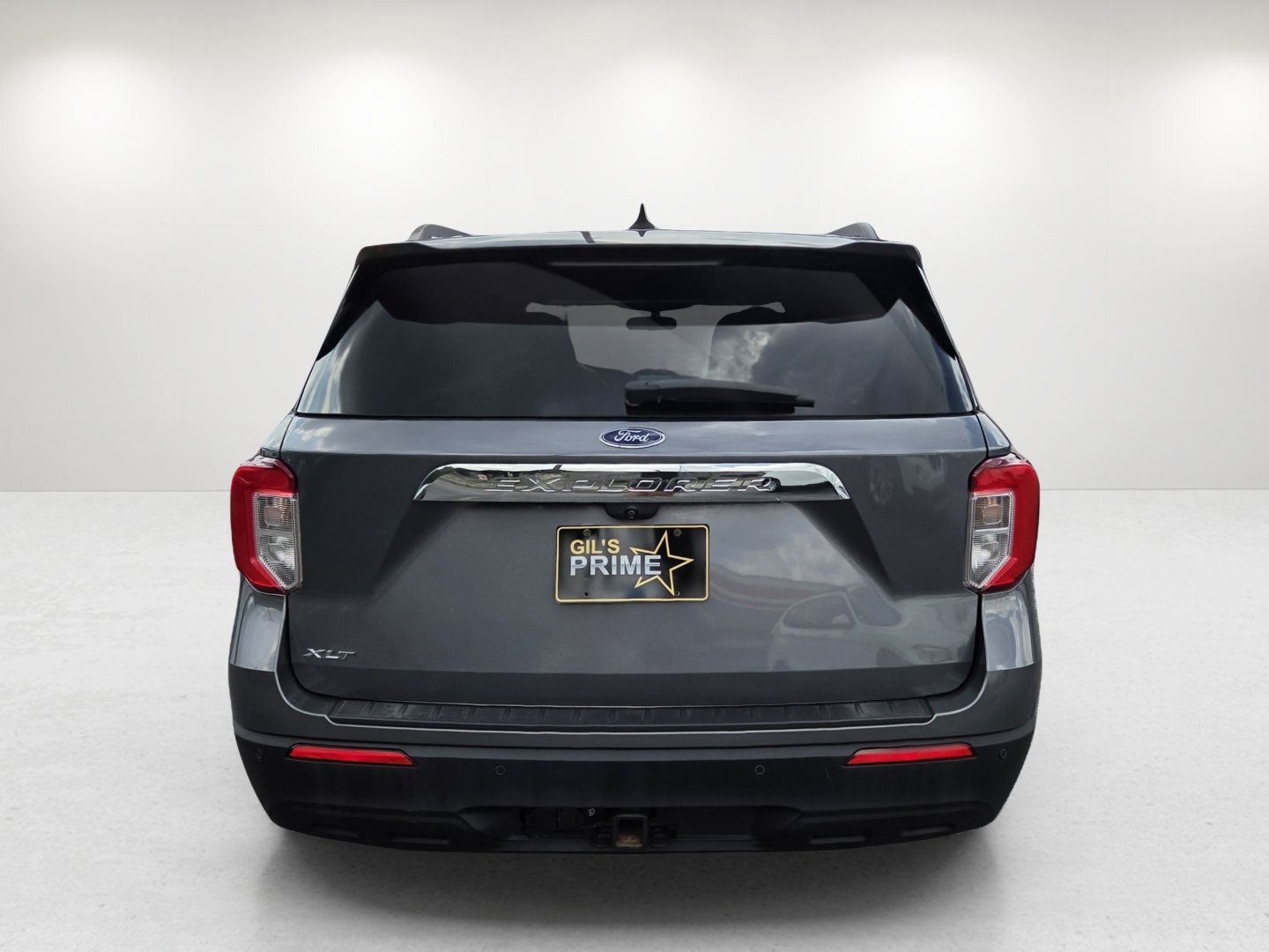 Used 2021 Ford Explorer XLT w/ Class III Trailer Tow Package RWD image 6