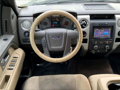 Used 2009 Ford F150 XLT image 5
