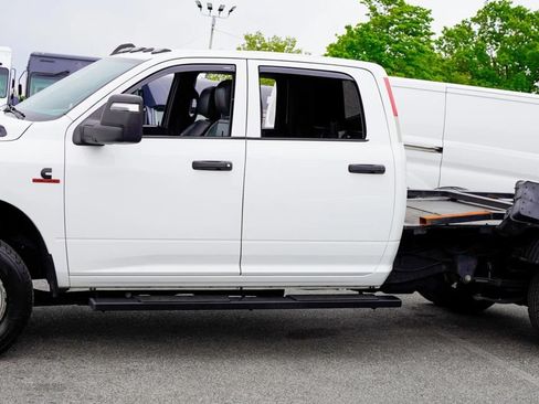 Used 2024 RAM 3500 Tradesman w/ Bed Utility Group AWD/4WD image 3