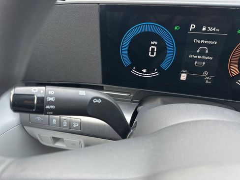 New 2026 Hyundai Kona SE image 33