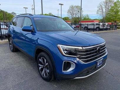 Certified 2025 Volkswagen Atlas SE