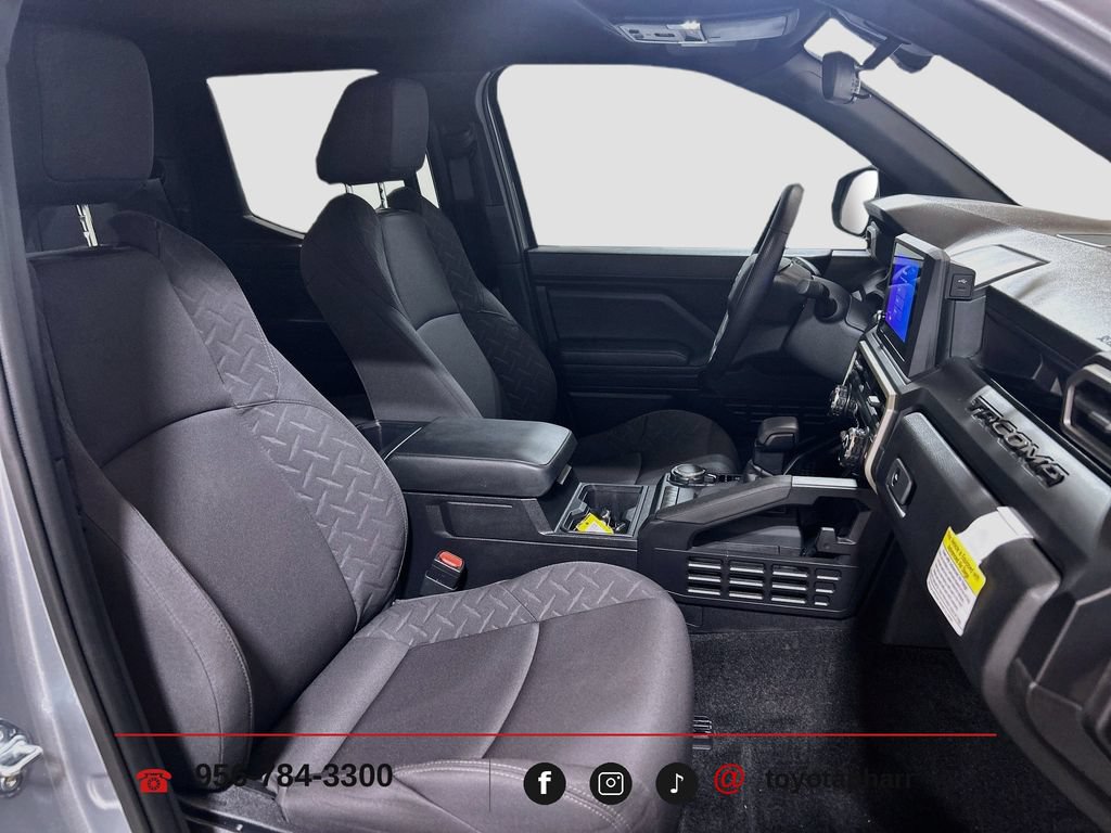 Used 2026 Toyota Tacoma SR AWD/4WD image 24