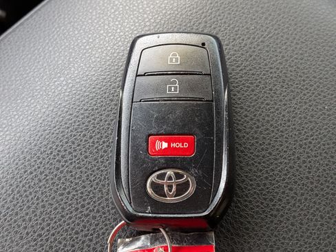 Used 2024 Toyota Tacoma SR5 RWD image 33
