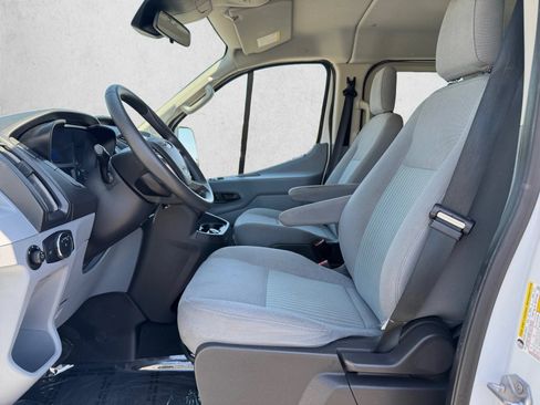 Used 2019 Ford Transit 350 XLT RWD image 11