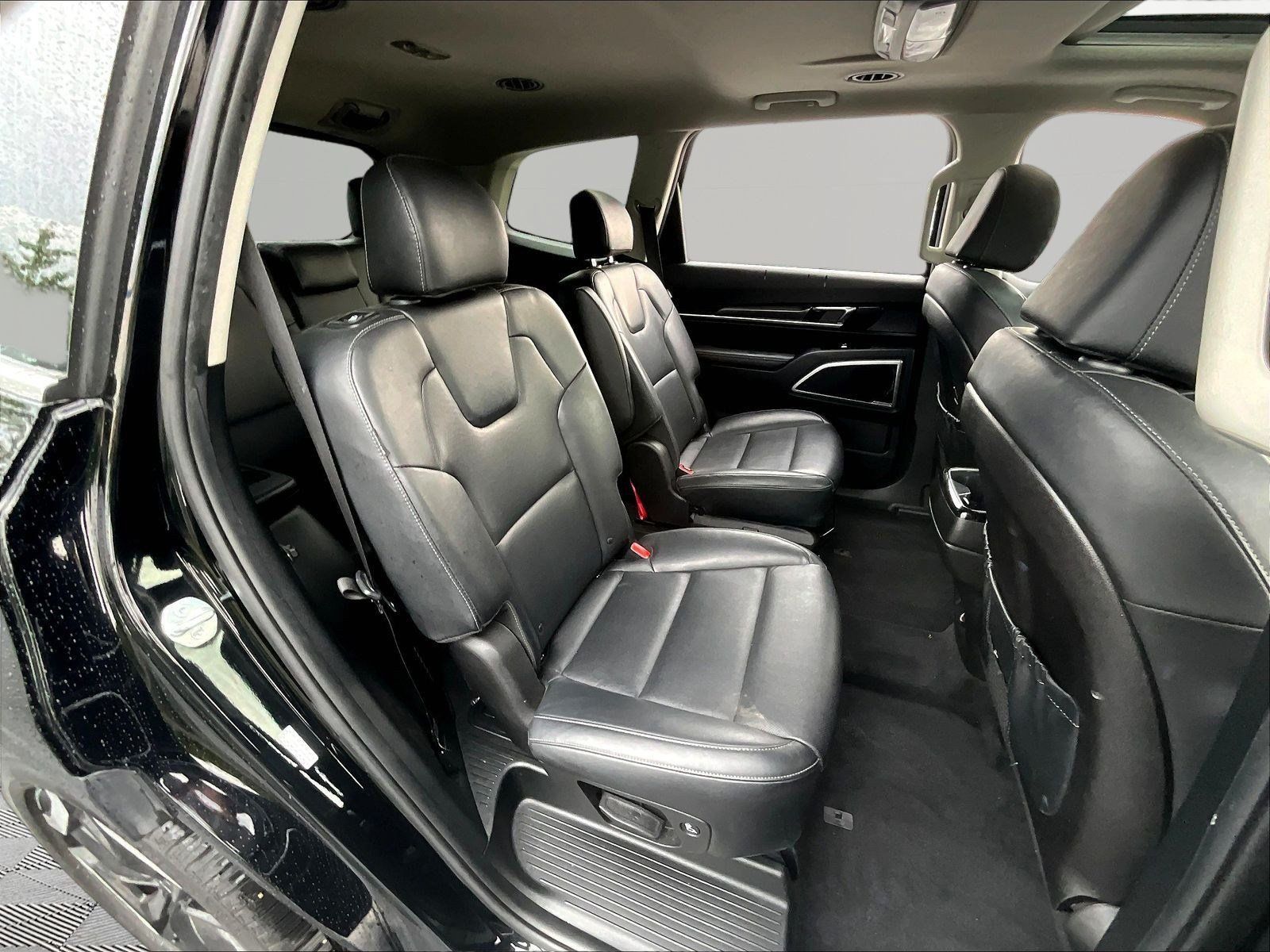 Used 2023 Kia Telluride S w/ S Sunroof Package FWD image 23