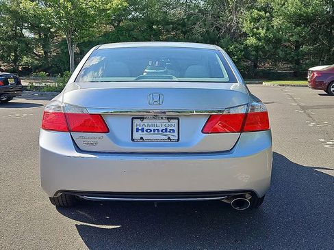 Used 2013 Honda Accord EX image 29