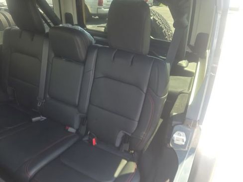 Used 2026 Jeep Wrangler Unlimited Rubicon 392 w/ Quick Order Package 27X Moab AWD/4WD image 18