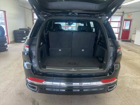 Certified 2022 Jeep Grand Cherokee L Overland w/ Luxury Tech Group IV image 16