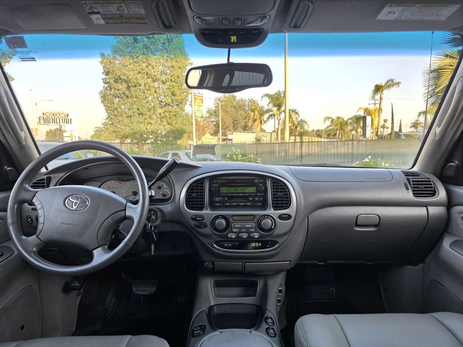 Used 2004 Toyota Sequoia Limited RWD image 5