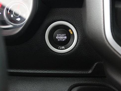 Used 2019 RAM 1500 Big Horn AWD/4WD image 19