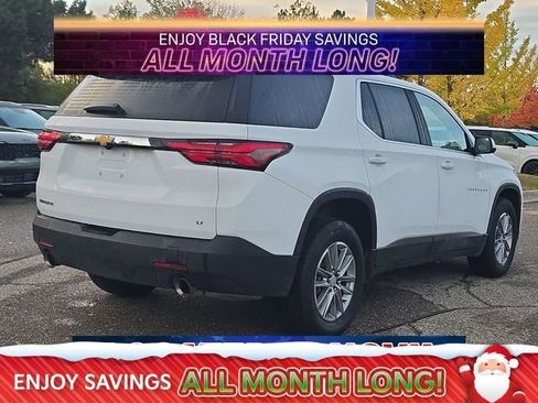 Used 2023 Chevrolet Traverse LT image 5