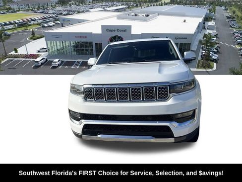 Certified 2022 Jeep Grand Wagoneer Series I AWD/4WD image 2