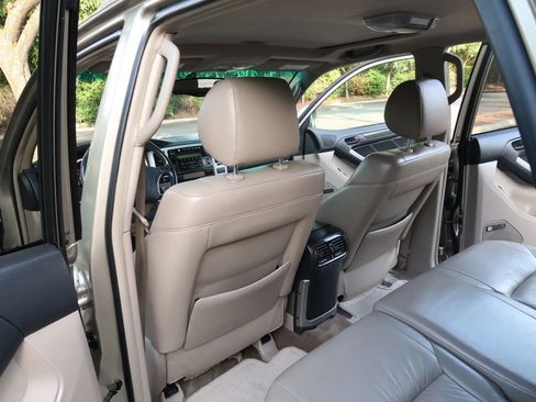 Used 2004 Toyota 4Runner Limited image 12