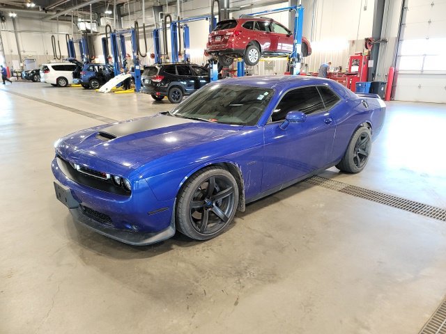 Used 2022 Dodge Challenger R/T w/ Plus Package RWD image 3