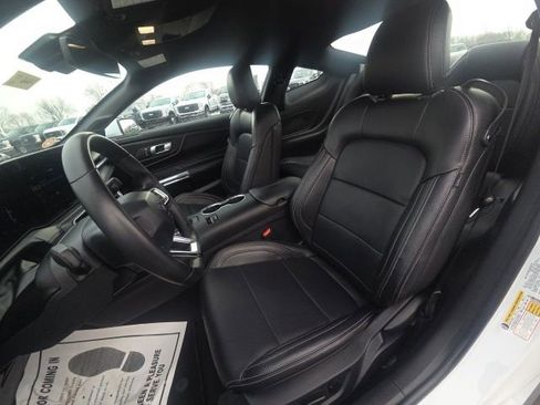Used 2025 Ford Mustang Premium RWD image 21