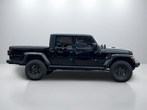 Used 2022 Jeep Gladiator Willys image 4