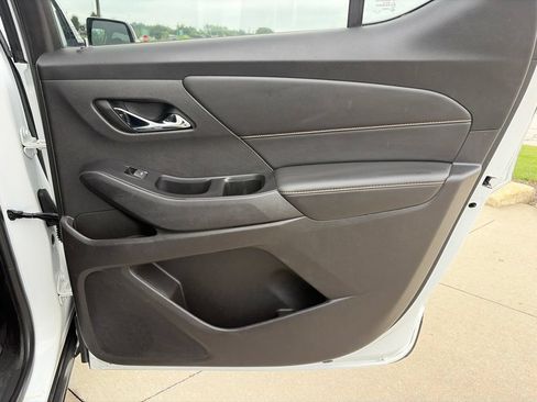Used 2018 Chevrolet Traverse LT AWD/4WD image 30