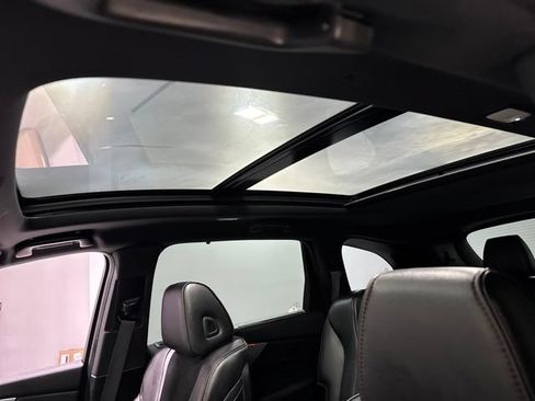 Used 2022 Acura MDX A-Spec AWD/4WD image 2