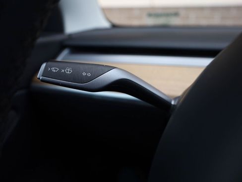 Used 2020 Tesla Model 3 Long Range AWD/4WD image 34