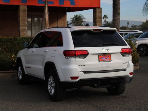 Used 2020 Jeep Grand Cherokee Laredo image 6