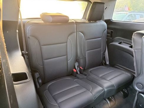 Used 2018 GMC Acadia SLT FWD image 23