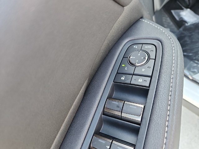 Used 2025 Lexus TX 350 AWD w/ Technology Package image 13