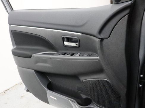 New 2026 Mitsubishi Outlander Sport LE AWD/4WD image 15